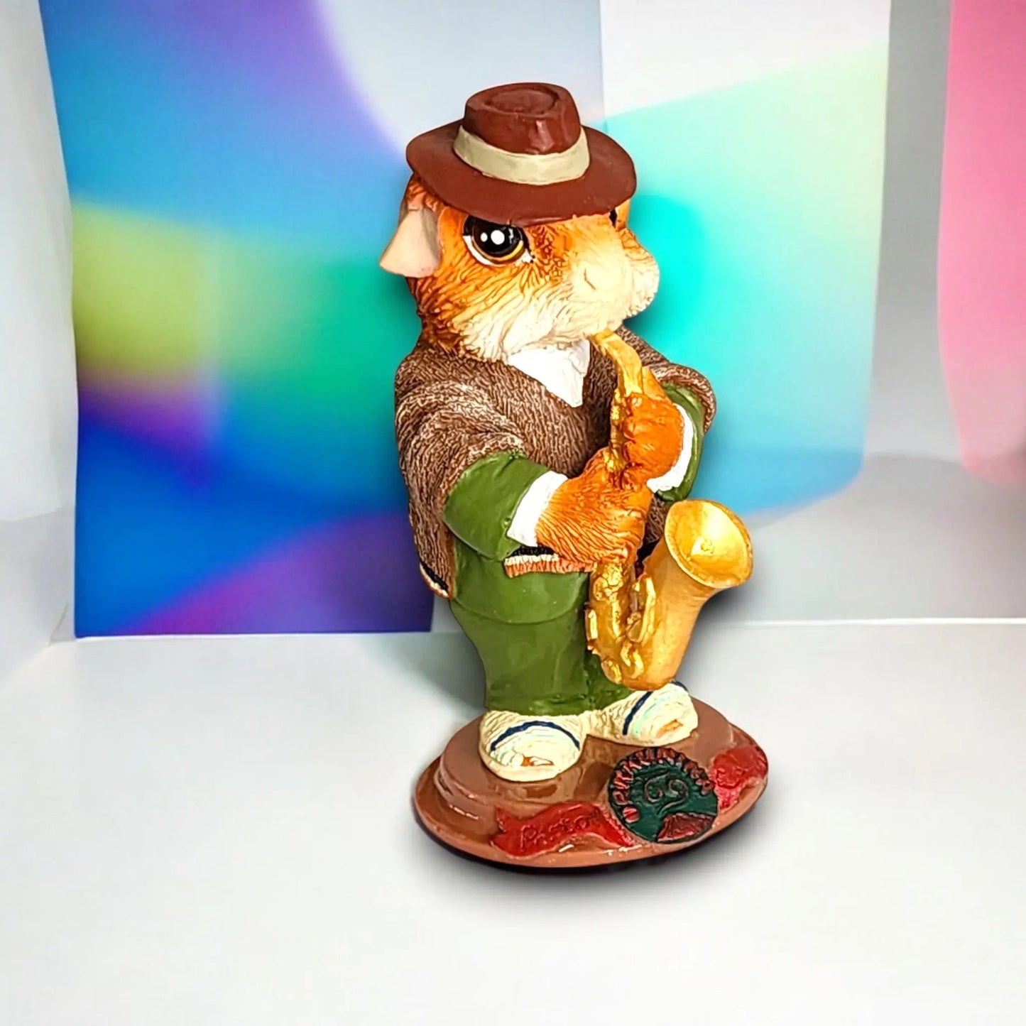 Cuy Músico Campesino Saxofón yachay