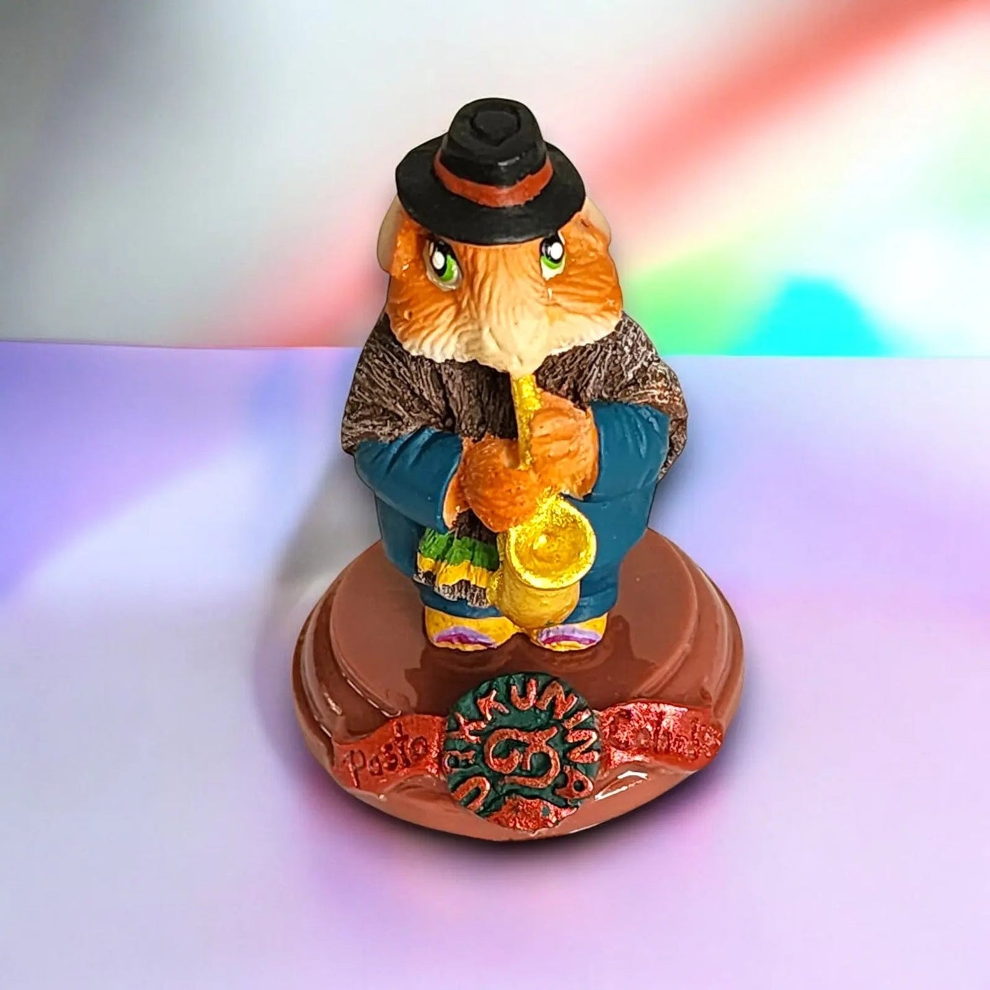 Cuy Músico Campesino Saxofón Pequeño-7-cm yachay