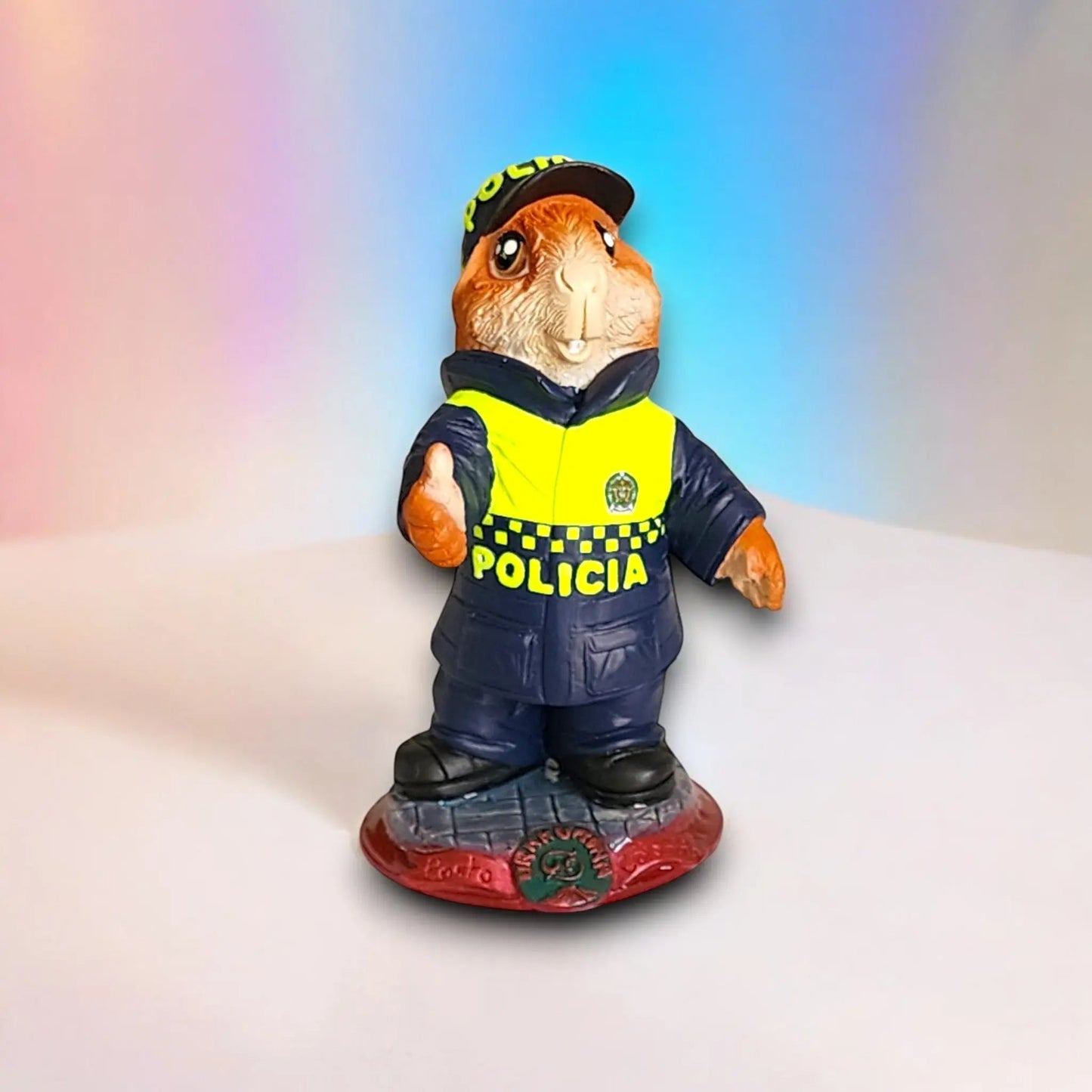 Cuy Policía yachay